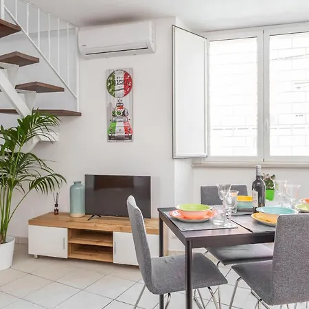 Lejlighed Duplex In Trendy Area