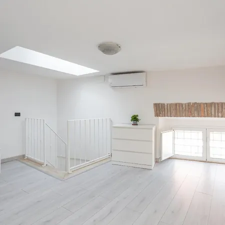 Lejlighed Duplex In Trendy Area